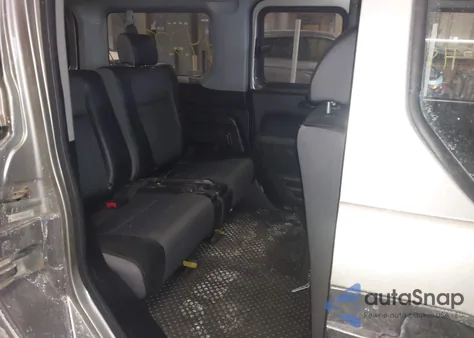 2004 Honda Element Ex z USA, uszkodzony, nr VIN 5J6YH28664L033812